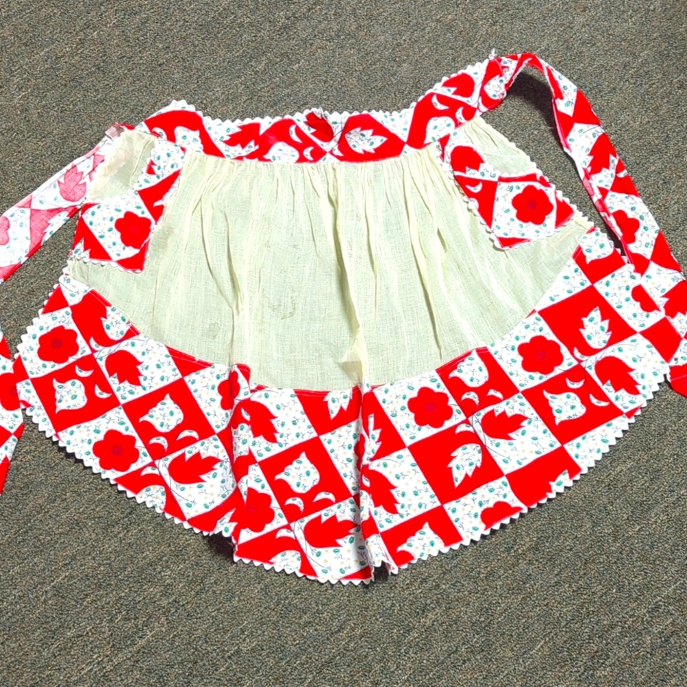 Vintage half Apron